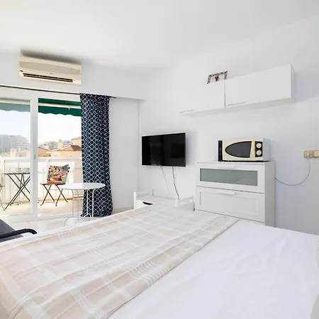 Holidays2benalmadena Mayte Aacc & Terraza Apartment